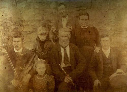 William Turton 4337 & family (Photo: Gary Buck)